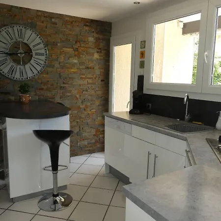Villa Valence, Jolie Maison Avec Jardin Valence (Drome)